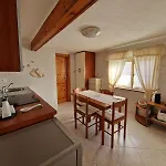 Vacanze Apartment *